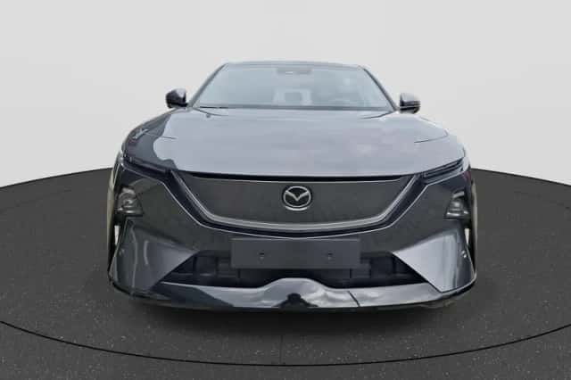 Mazda CX-6e (2026) thumbnail 2