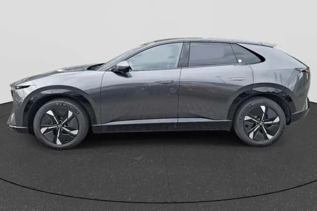 Mazda CX-6e (2026) thumbnail 4
