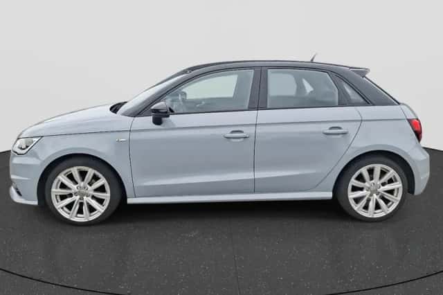 Audi A1 (2018) thumbnail 4