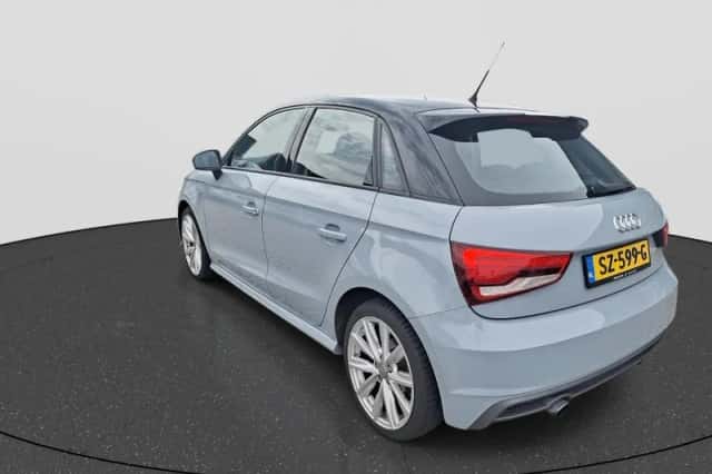 Audi A1 (2018) thumbnail 5