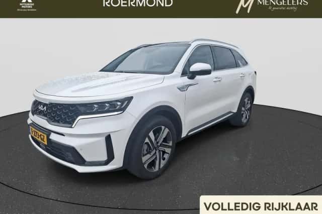 Kia Sorento (2023) thumbnail 1