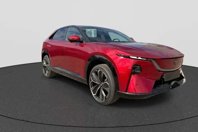 Mazda CX-6e (2026) thumbnail 3