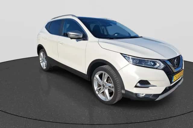 Nissan Qashqai (2019) thumbnail 3