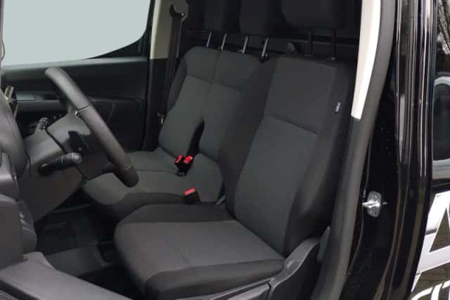 Toyota Proace (2024) thumbnail 8