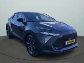 Toyota C-HR (2025) thumbnail 3