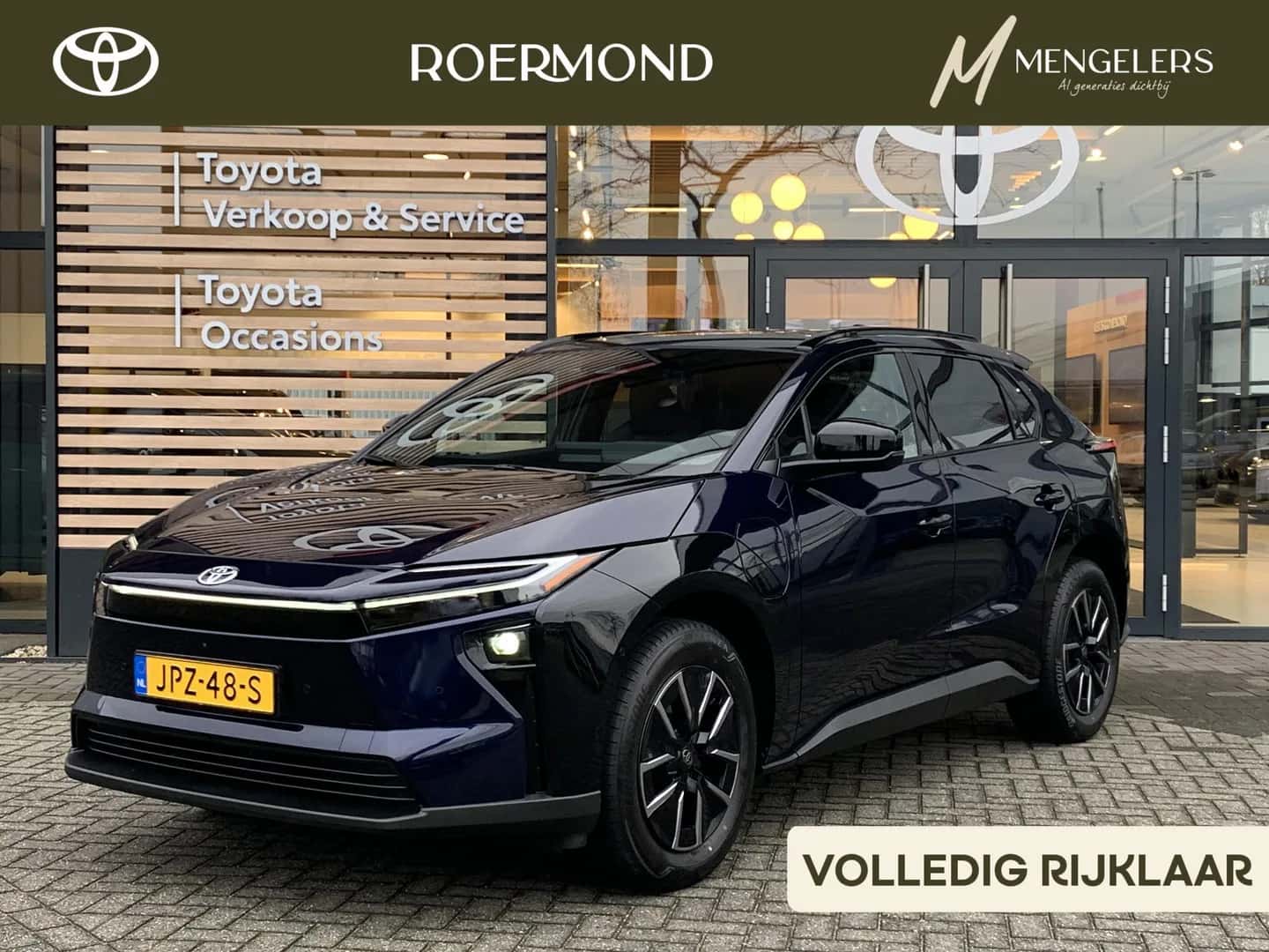 Toyota bZ4X (2025) — foto 1