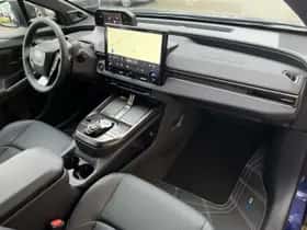 Toyota bZ4X (2025) thumbnail 12