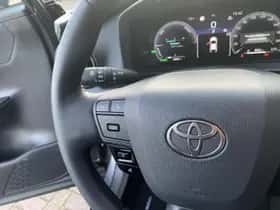 Toyota C-HR (2025) thumbnail 19