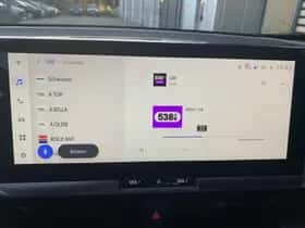 Toyota C-HR (2025) thumbnail 23