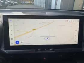 Toyota C-HR (2025) thumbnail 26