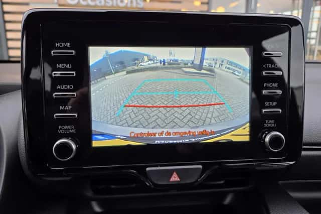 Toyota Yaris (2021) thumbnail 11