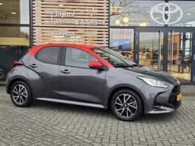 Toyota Yaris (2021) thumbnail 4