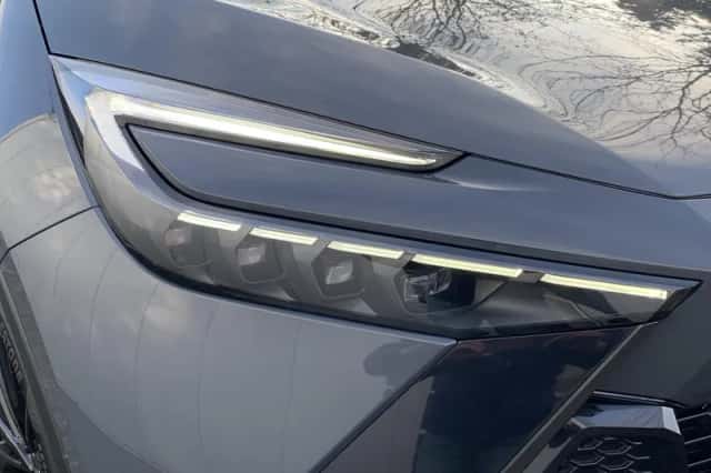 Toyota C-HR (2026) thumbnail 11