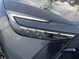 Toyota C-HR (2026) thumbnail 11