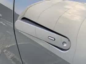 Toyota C-HR (2026) thumbnail 12