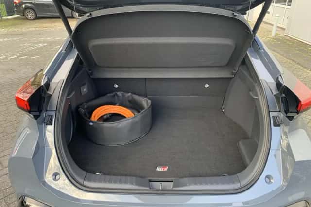 Toyota C-HR (2026) thumbnail 18
