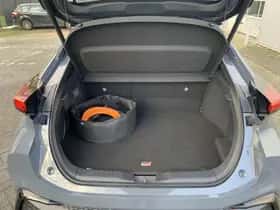 Toyota C-HR (2026) thumbnail 18