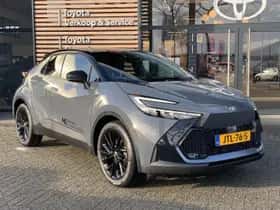 Toyota C-HR (2026) thumbnail 3