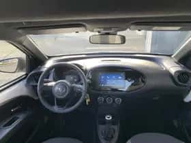 Toyota Aygo X (2024) thumbnail 11
