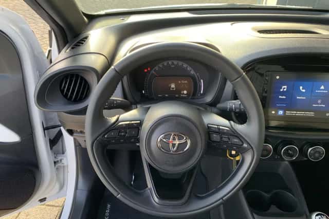 Toyota Aygo X (2024) thumbnail 13