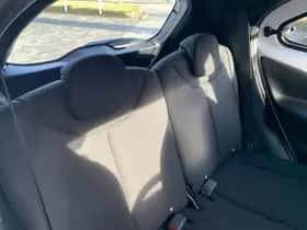 Toyota Aygo X (2024) thumbnail 16