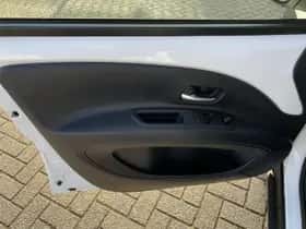 Toyota Aygo X (2024) thumbnail 17