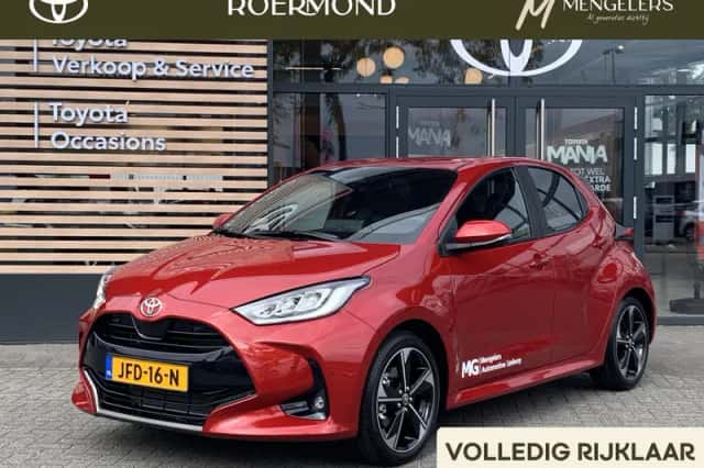 Toyota Yaris (2025) thumbnail 1