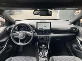 Toyota Yaris (2025) thumbnail 11