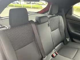 Toyota Yaris (2025) thumbnail 16