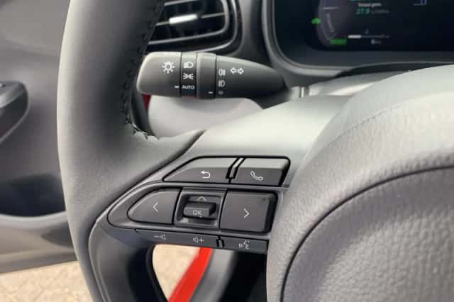 Toyota Yaris (2025) thumbnail 20