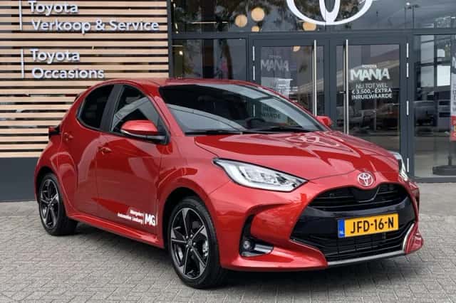 Toyota Yaris (2025) thumbnail 3