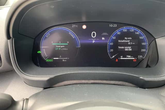 Toyota Yaris (2025) thumbnail 21