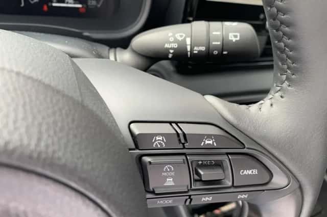Toyota Yaris (2025) thumbnail 22
