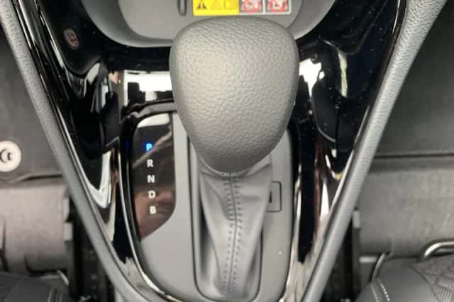 Toyota Yaris (2025) thumbnail 30