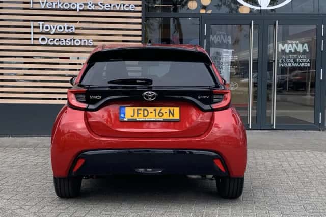 Toyota Yaris (2025) thumbnail 6