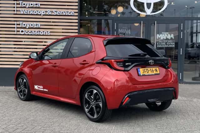 Toyota Yaris (2025) thumbnail 7
