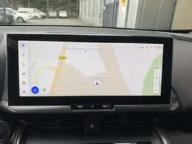 Toyota C-HR (2025) thumbnail 25
