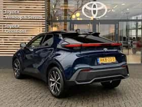 Toyota C-HR (2025) thumbnail 7