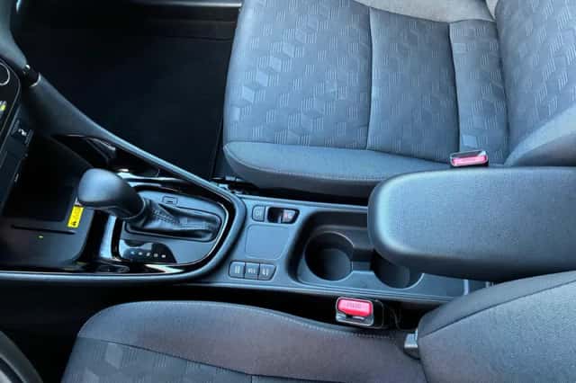 Toyota Yaris (2025) thumbnail 13