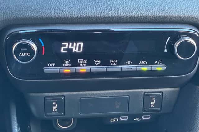 Toyota Yaris (2025) thumbnail 18