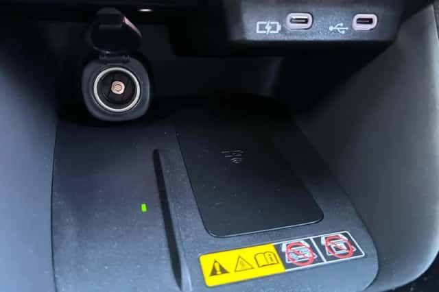 Toyota Yaris (2025) thumbnail 25