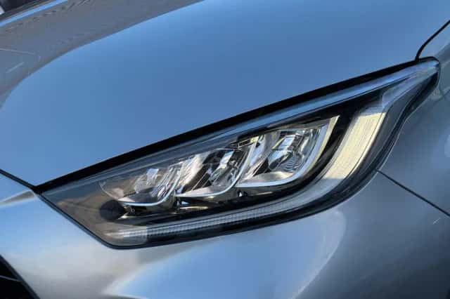 Toyota Yaris (2025) thumbnail 10