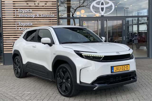 Toyota Urban Cruiser (2026) thumbnail 3