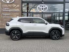 Toyota Urban Cruiser (2026) thumbnail 4