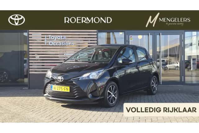 Toyota Yaris (2020) thumbnail 1