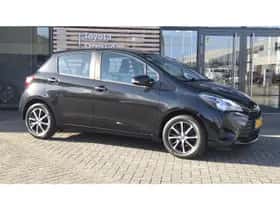 Toyota Yaris (2020) thumbnail 4