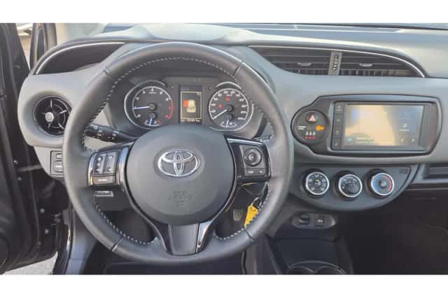 Toyota Yaris (2020) thumbnail 9