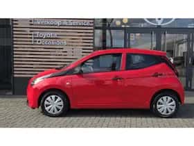 Toyota Aygo (2018) thumbnail 3