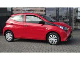 Toyota Aygo (2018) thumbnail 6