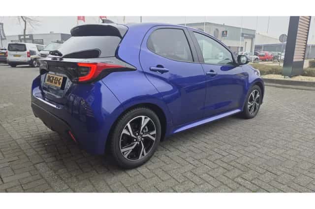 Toyota Yaris (2025) thumbnail 6